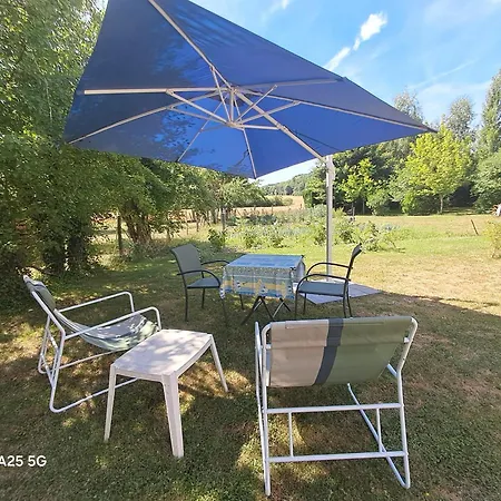 Country house Chez Les 2 Freds Le Val d'Ocre